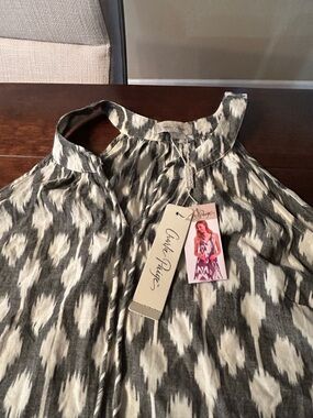 Charlie Paige Ikat Halter-Style Sleeveless Top in Gray and Cream